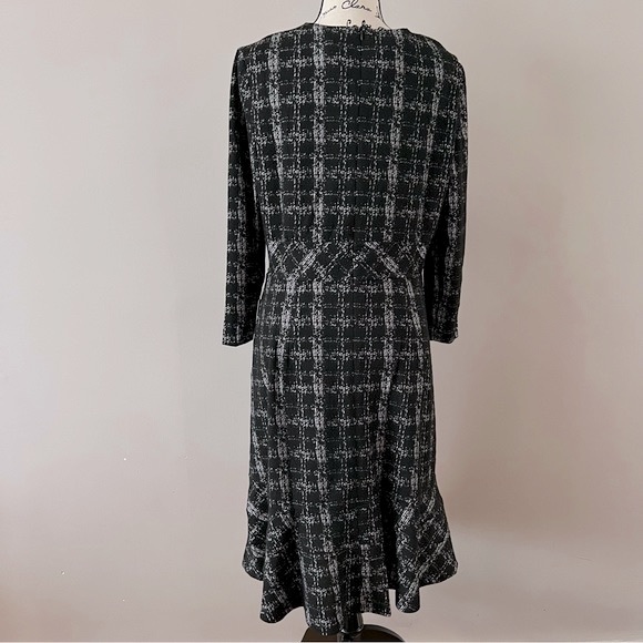 Maggie London textured knit printed midi dress 14 - Picture 4 of 7